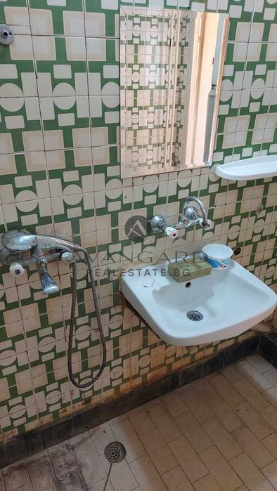 Продава се Тристаен апартамент в Пловдив, Кършияка - 90 кв.м за 1334 €/кв.м - Снимка #11