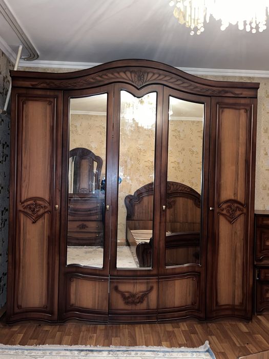 Спальный гарнитур Джамилья