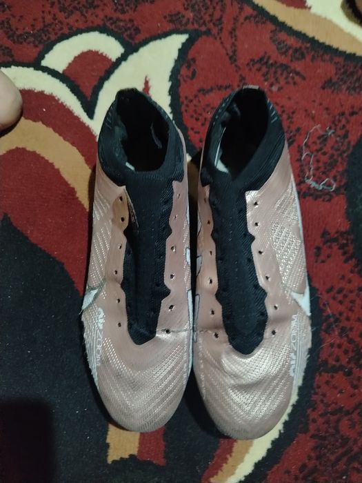 Nike ari zoom 42 razmer