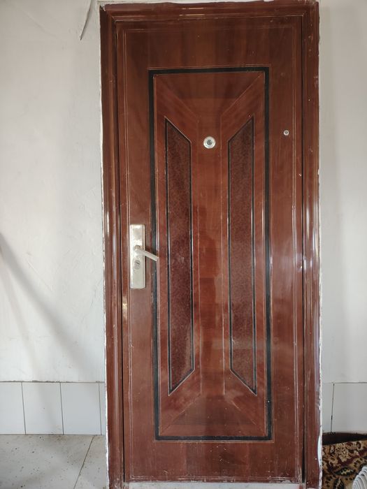 Входной дверь продам