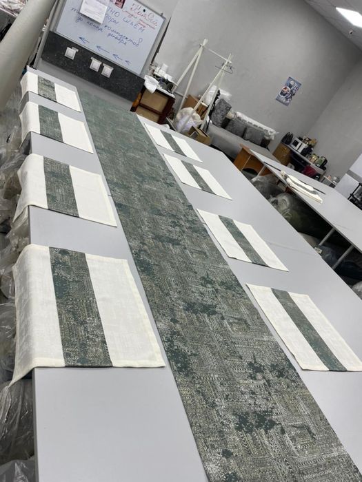 Раннеры и салфетки на стол