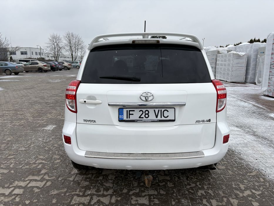 Toyota rav4 ,an 2012 , km reali , fara accident