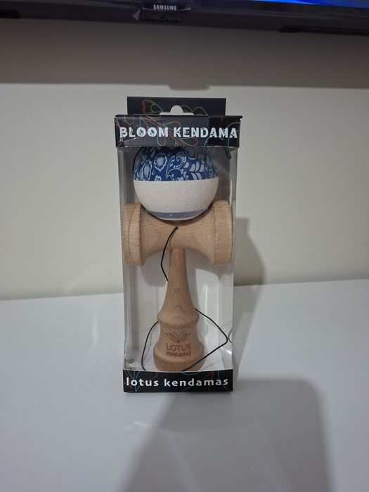 Kendama Lotus Bloom Antiskid V2