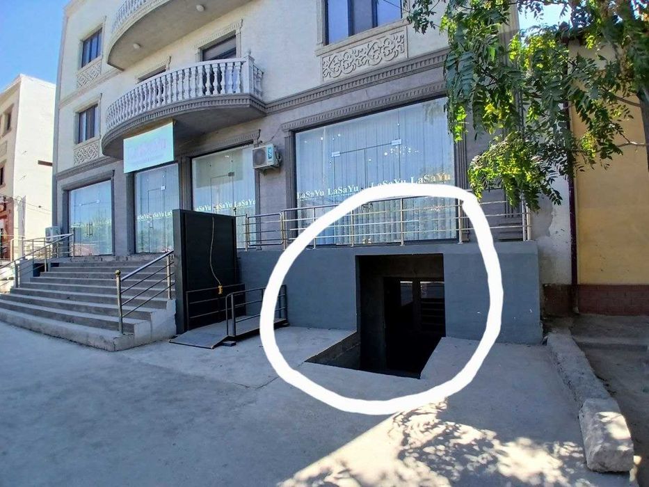 Урганчда 3 қаватли бино ертўласи (подвал) ижара (аренда)га берилади
