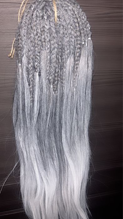 Продам комплект волос для вплетения