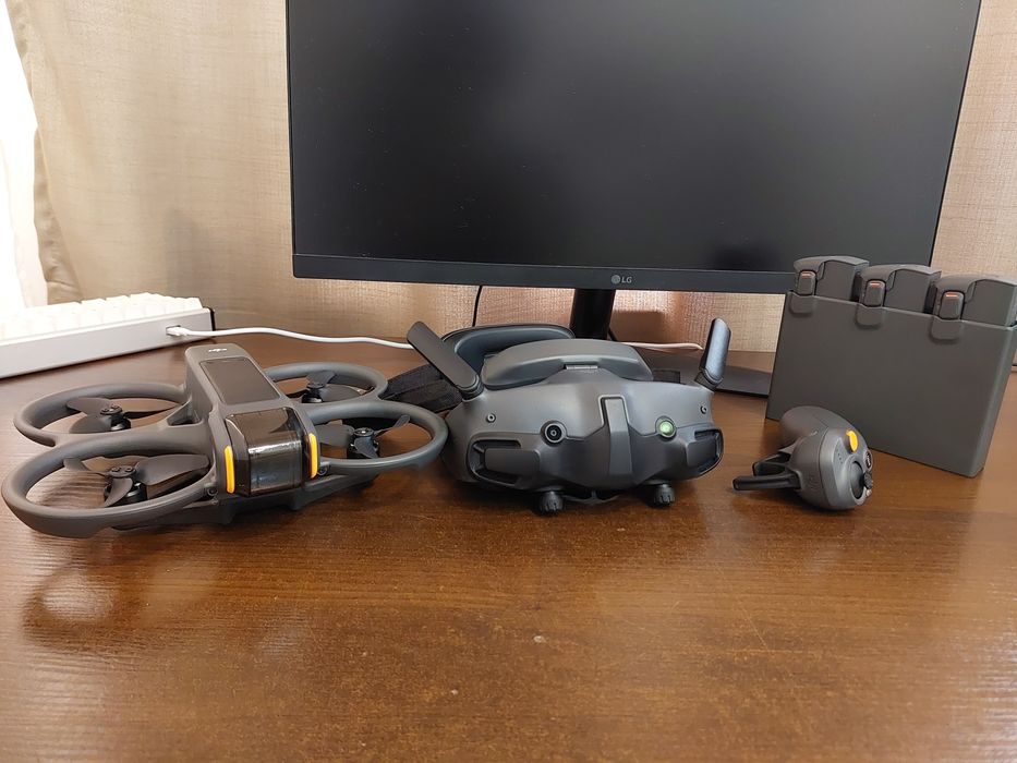 DJI Avata 2 Fly More Combo (3 батареи) +  очки
