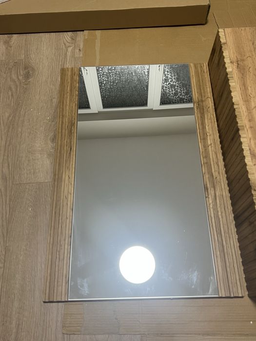 Тоалетка  с огледало