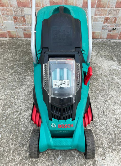 BOSCH Rotak 34 Li - Акумулаторна косачка за трева 36V