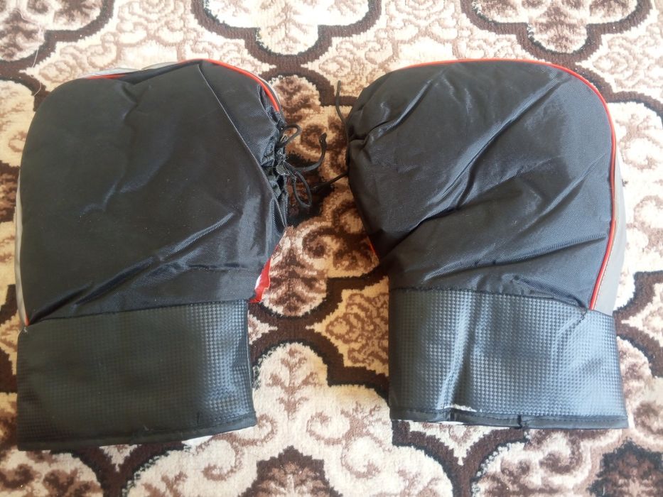 Перчатка Сотилади кишки мехли