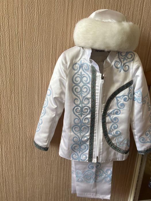 Детские костюмы