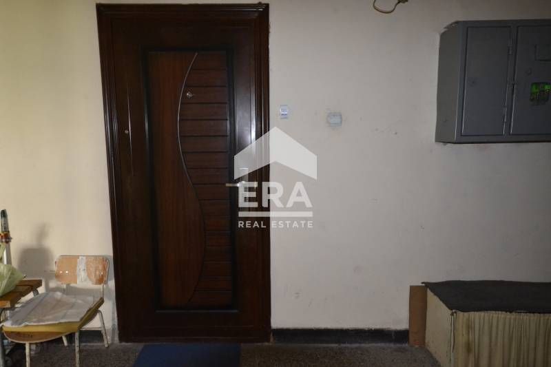 Продава се Едностаен апартамент в Хасково, Център - 32 кв.м за 1355 €/кв.м - Снимка #1