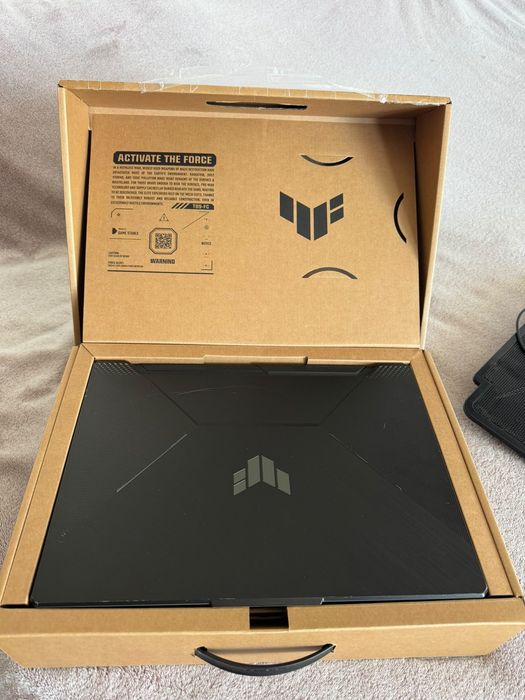 Laptop Gaming ASUS TUF F15 - i5 11400H / RTX 3050 Ti / 16GB RAM / SSD 512GB / 144Hz + Cutie & Cooler