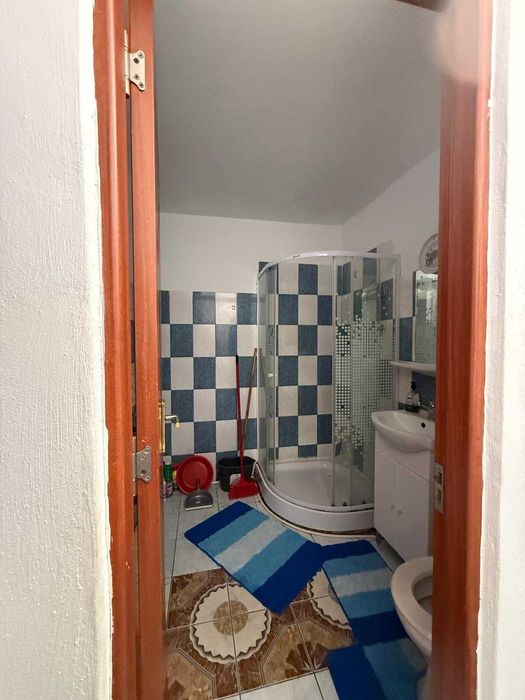 Apartament de închiriat  zona favorit