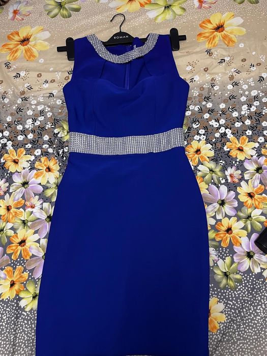 Vând rochie elegantă