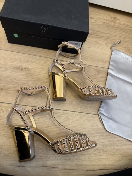Sandale Giuseppe Zanotti Angie 35