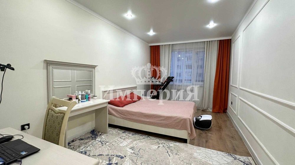 Продается 5ти ком. 8 мкр Султан Империя