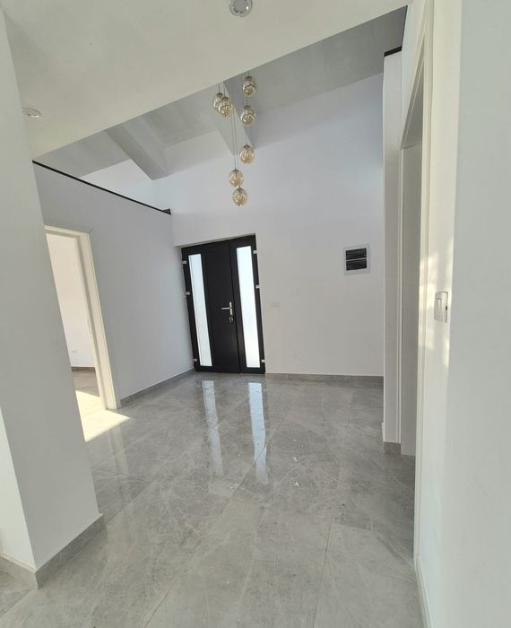 Casă moderna Hlincea 170 mp – teren 1500 mp – living  spectaculos