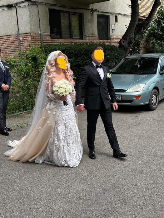 Vand rochie de mireasa