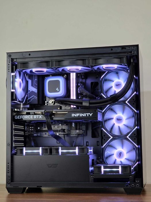 Геймърски компютър - Нов ( Ryzen 7 7700 | RТX 5070 | DDR5 RAM | SSD NVMe )