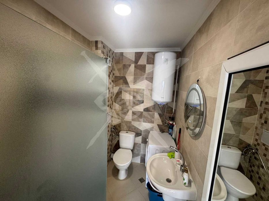 Продава се Двустаен апартамент в Бургас, Сарафово - 50 кв.м за 1173 €/кв.м - Снимка #4