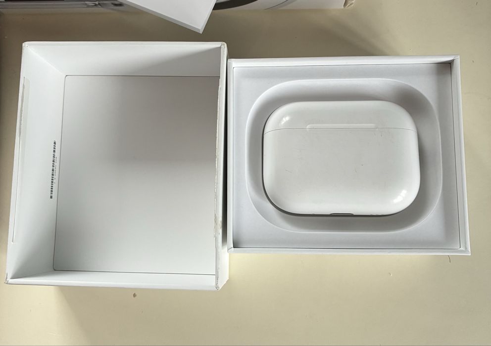 Airpods 3 pro в идеальном состоянии