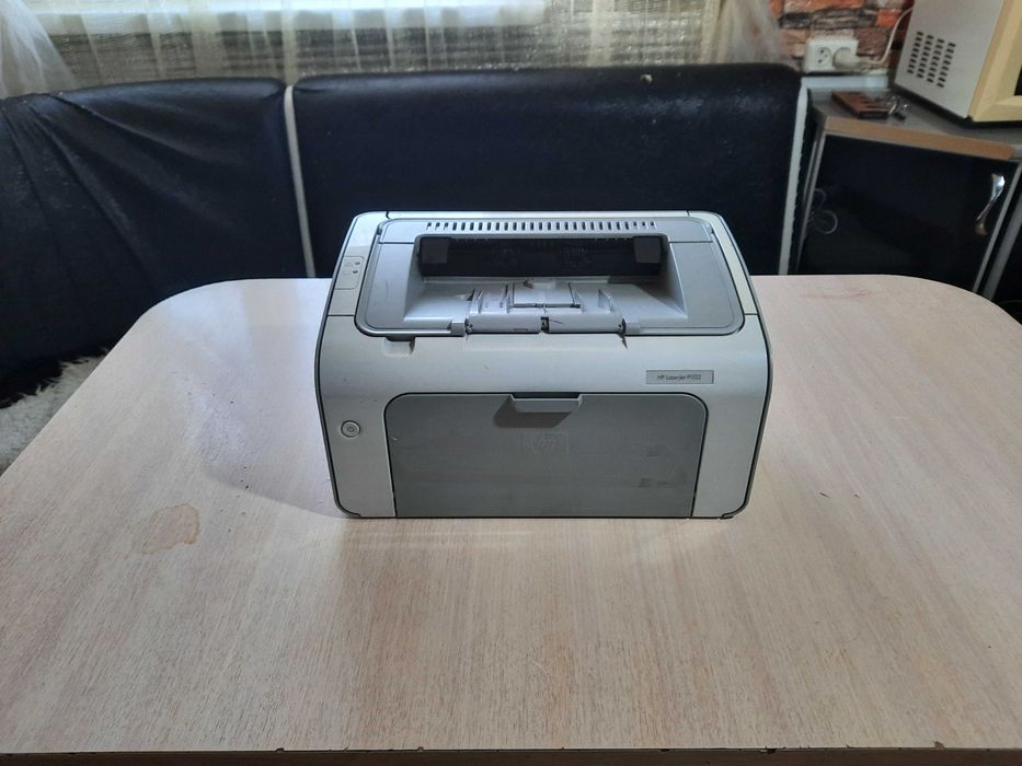 Продам принтеры HP p1102 количество 10 шт