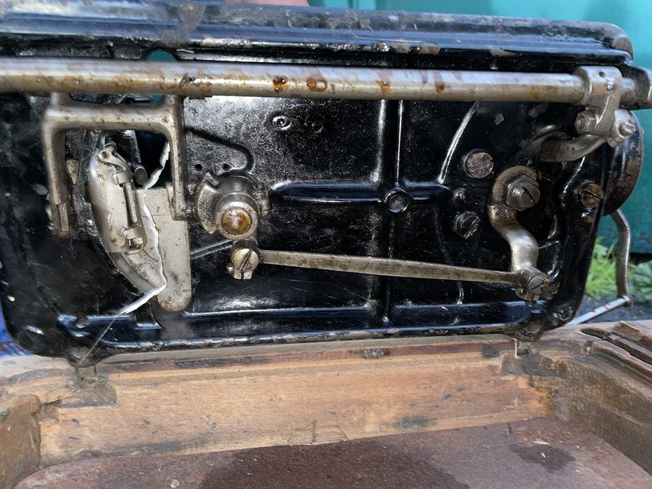 Продам Швейную машинку Singer!