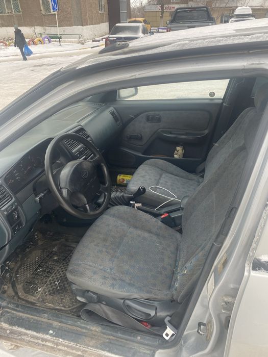 Продам ниссан альемру