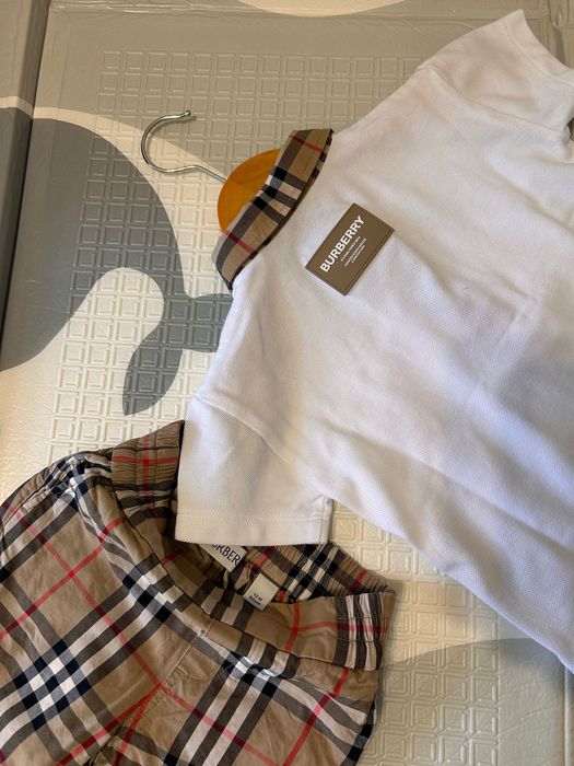 Детски комплект на Burberry