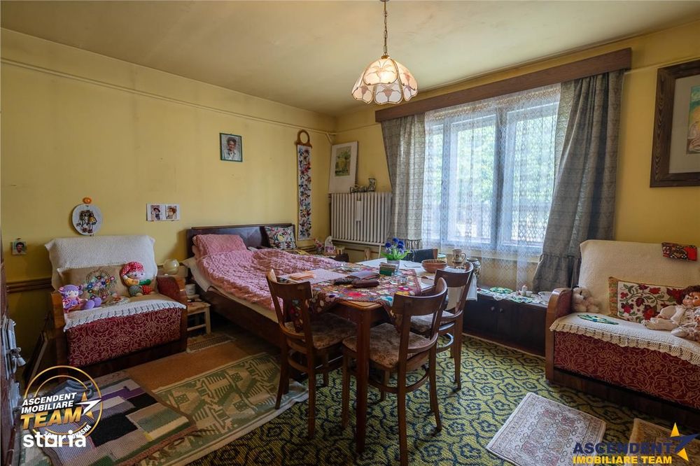 Casa traditionala, cu teren pretios de 534 mp, Targu Secuiesc