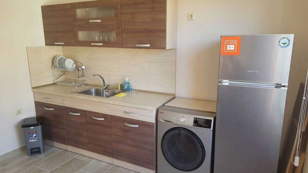 Продава се Двустаен апартамент в Поморие - 52 кв.м за 1827 €/кв.м - Снимка #1