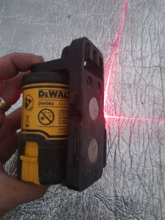 Devalt laser.dcw088