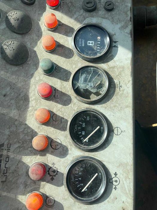 Продам Бульдозер