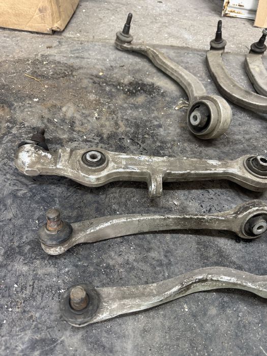 Рычаги, перед. audi a4 d5