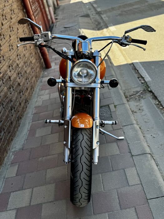 Suzuki Marauder VZ 800