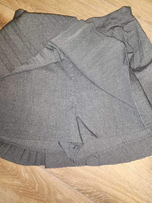 Пола – панталон ZARA