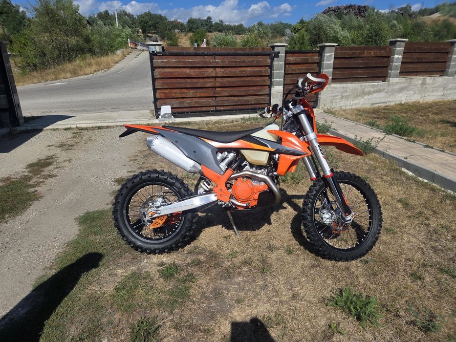 Motocicleta KTM 450 EXC F