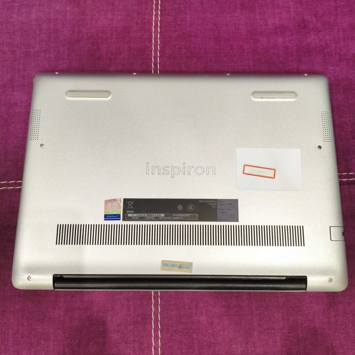 Ноутбук рабочий.