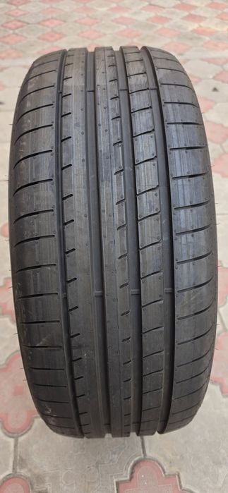 goodyear 255/45/20   mers/bmw/audi