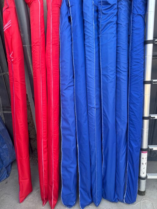 Bir ayoqliy zontiklar