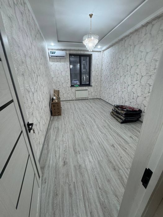 Срочно  сдаётся  квартира  сергели 1 ком рядом  индекс базар