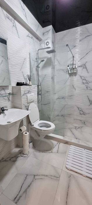 Proprietar vand apartament doua camere in Mamaia Nord