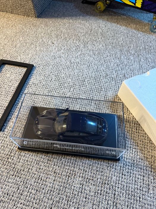 Macheta 1:18 Porsche Limited Edition