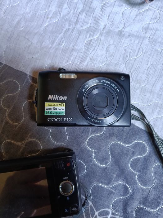 Продам фотоаппарат 2 шт: 500 000 so’m