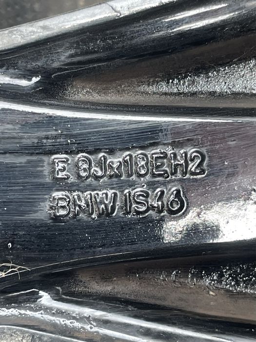 Jante aliaj R18 BMW 8jx18h2 Et46 cu anvelope de vara 235 50 R18 8