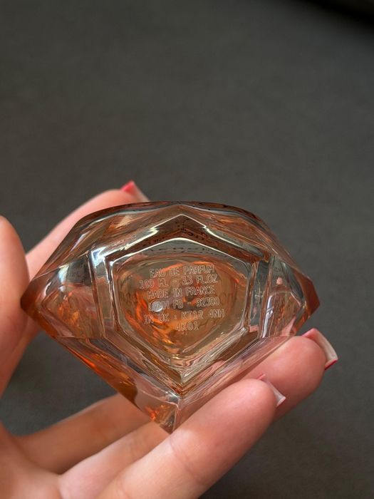 Продам парфюм Givenchy Ange ou Demon