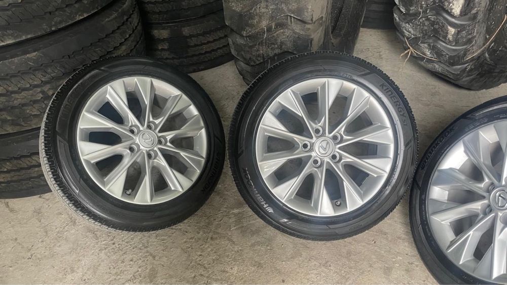 215/55/17 покрышкасы новый, диск оригинал !!