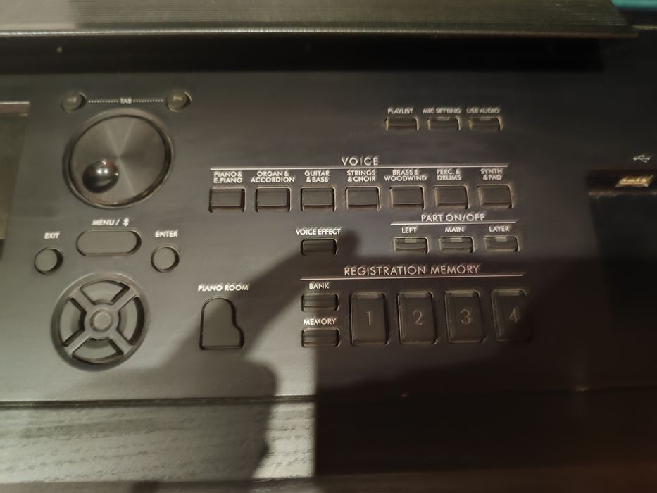 Цифровое Пианино -  YAMAHA DGX-670