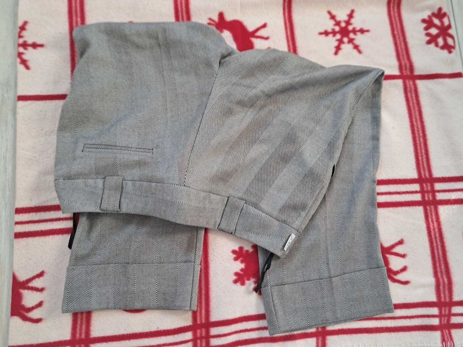 Pantaloni trei sferturi ETIC, 36, S