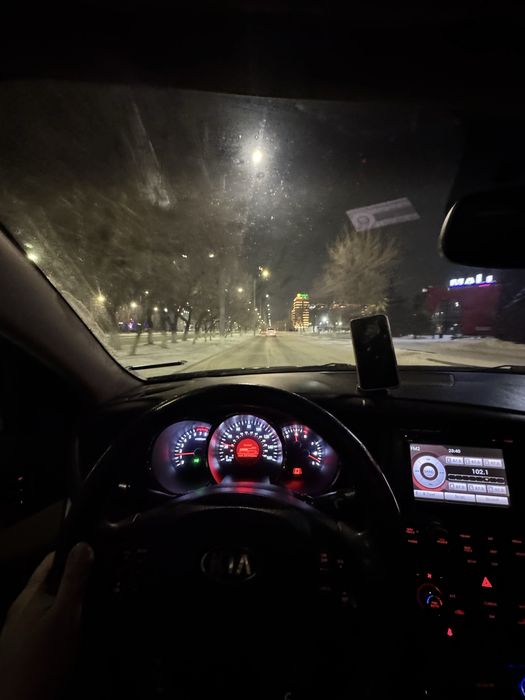 Продам кию по страховке 3.5 срочно